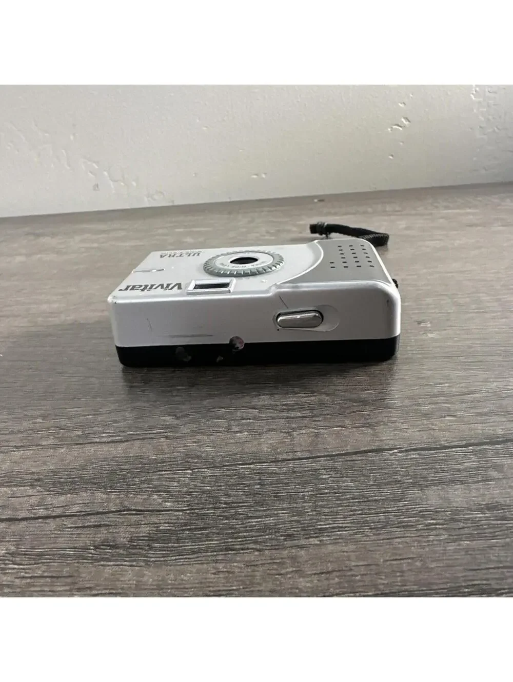 Vivitar Ultra Wide & Slim 35mm Point & Shoot Compact Camera Tested Working